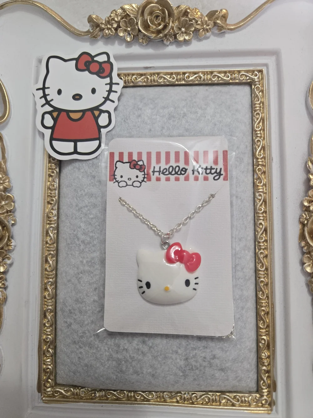 Hello Kitty Resin Charm Pendant Silver Necklace Red Bow Jewelry